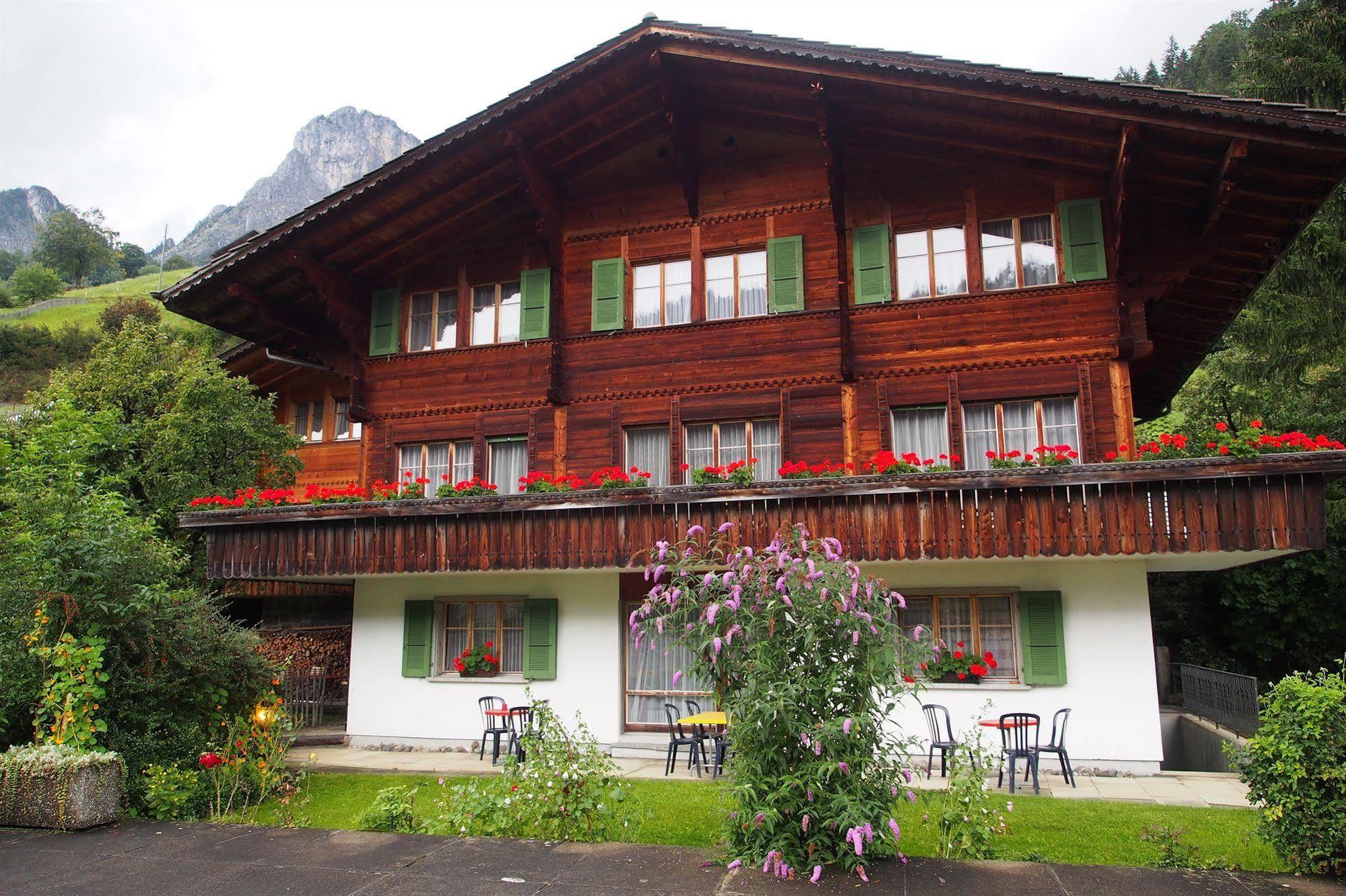 Hotel Simmental Больтиген Экстерьер фото